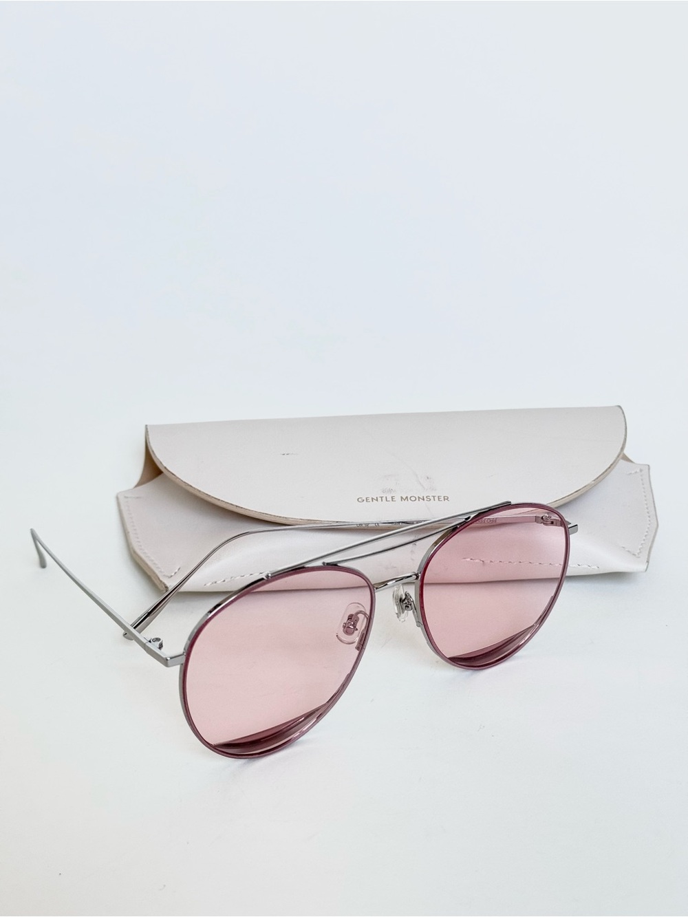 GENTLE MONSTER ‘Odd Odd’ Rose Lens Aviator Sunglasses - Titanium Frame 100% UV